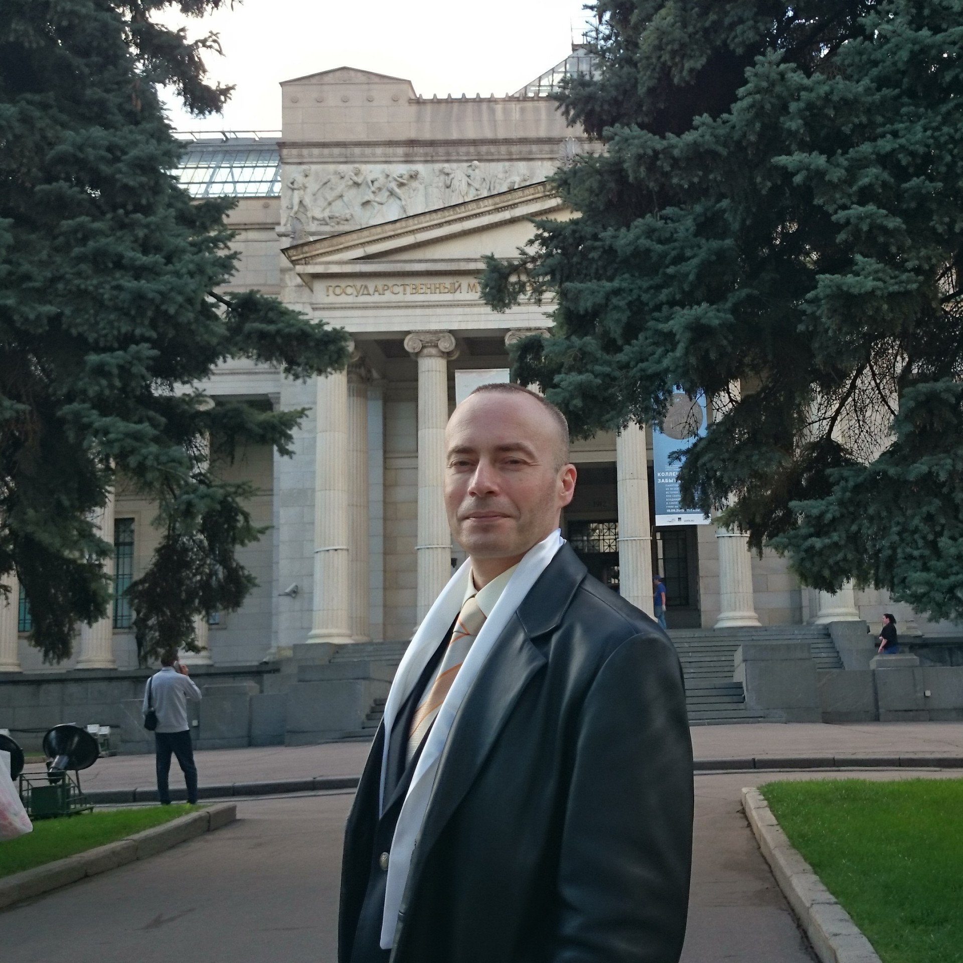 Dmitriy Shulkovich Künstler/-in Dmitriy Shulkovich