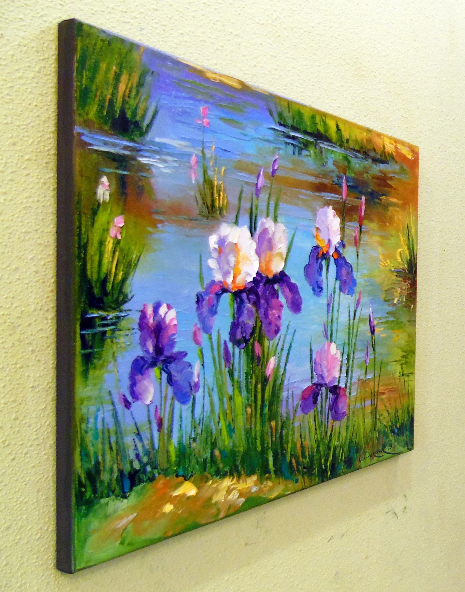 Iris at the pond - order