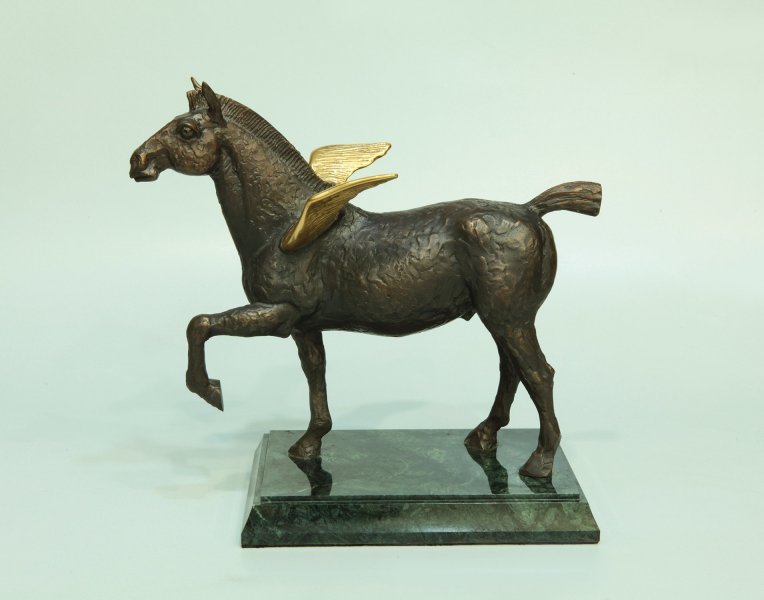 Imagem adicional 1: Arte nova Escultura mitológica Escultura "Asas Douradas de Pégaso", escultor Volodymyr Mykytenko Bronze 