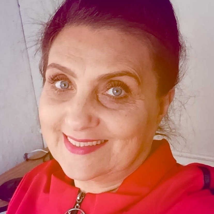 Artist Elena Shatunova