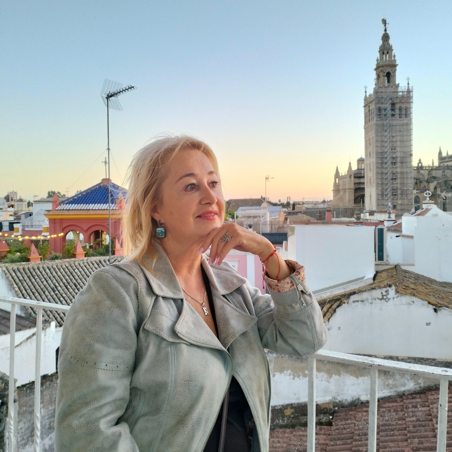 Lena Kolambet Artist Lena Kolambet