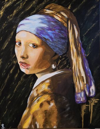 The pearly beauty of a modern woman