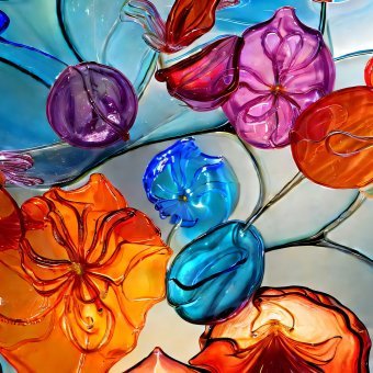Ornate Floral Patterns in Modern Design