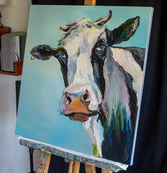 Additional view 7: Figurative Animal Painting Blue-Eyed Beauty by painter Liubov Kuptsova oil canvas 