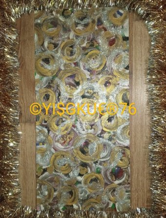 76. UNIVERSE MULTILIGHT QWANTS