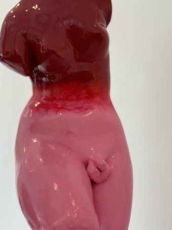 Скульптура "РІЗНІ", скульптор JULIO PUERTA Гіпс в Jose Art Gallery