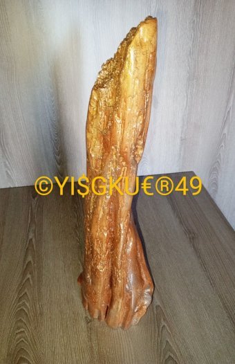 Escultura "49.MAGIC WORK GOLD FAIR", escultor Yaroslav Stratyy Madeira na Jose Art Gallery