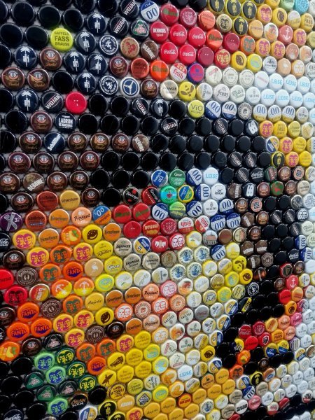 Imagen adicional 1: Abstracción Retrato Escultura "Niña afgana", escultor Henning Leuschner Acero 