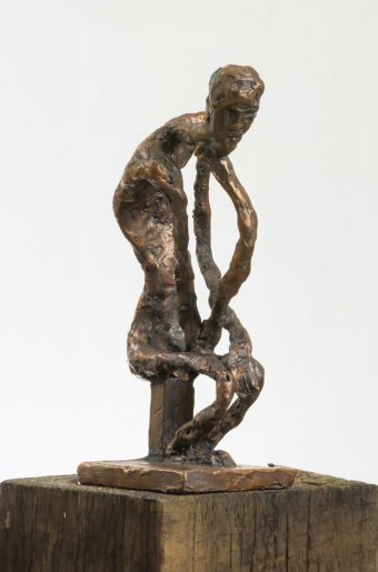 Скульптура "Мислитель", скульптор Gerhard Reusmann Бронза в Jose Art Gallery