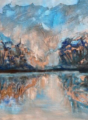 Brume d'automne sur le paysage terrestre