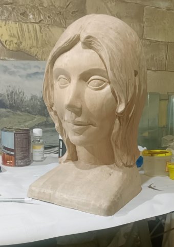 Скульптура "Утро улыбается", скульптор Владислав Коломоец Дерево в Jose Art Gallery