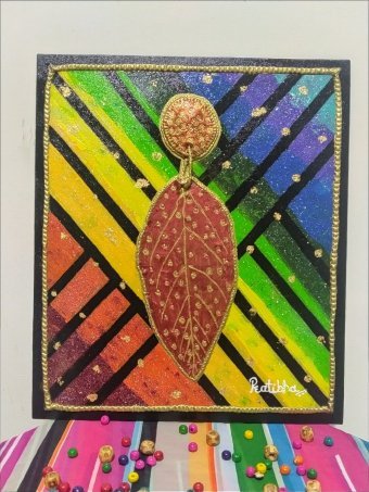 Blatt: Symbol der Erneuerung. Mixed-Media-Kunst.