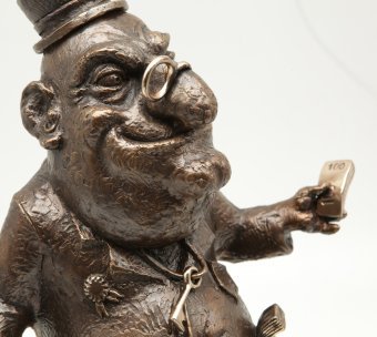 Sculpture "Bakir-troll", sculpteur Volodymyr Mykytenko Bronze à la Jose Art Gallery