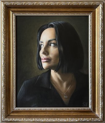 Painting "Introspective Woman with Silent Gaze" by painter Vladimir Sumarokov oil canvas at Jose Art Gallery