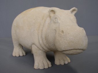 Скульптура "Бегемот у камені: Модерн", скульптор Sculi Камінь в Jose Art Gallery