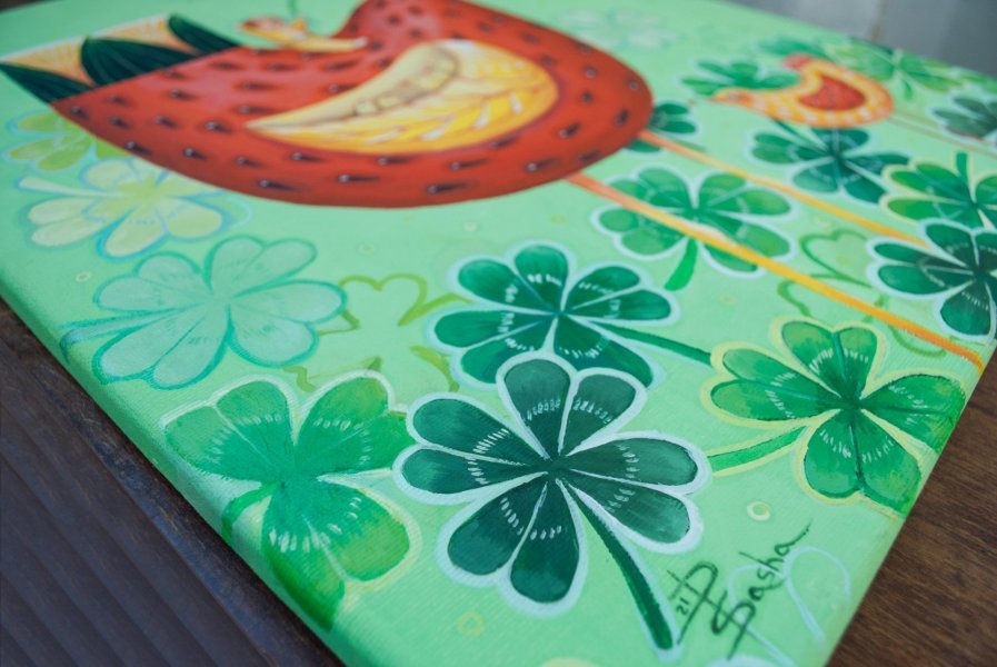 Additional view 1: Naïve Art Animal Painting Strawberry chickens by painter Aleksandra Paranchenko acrylic canvas 