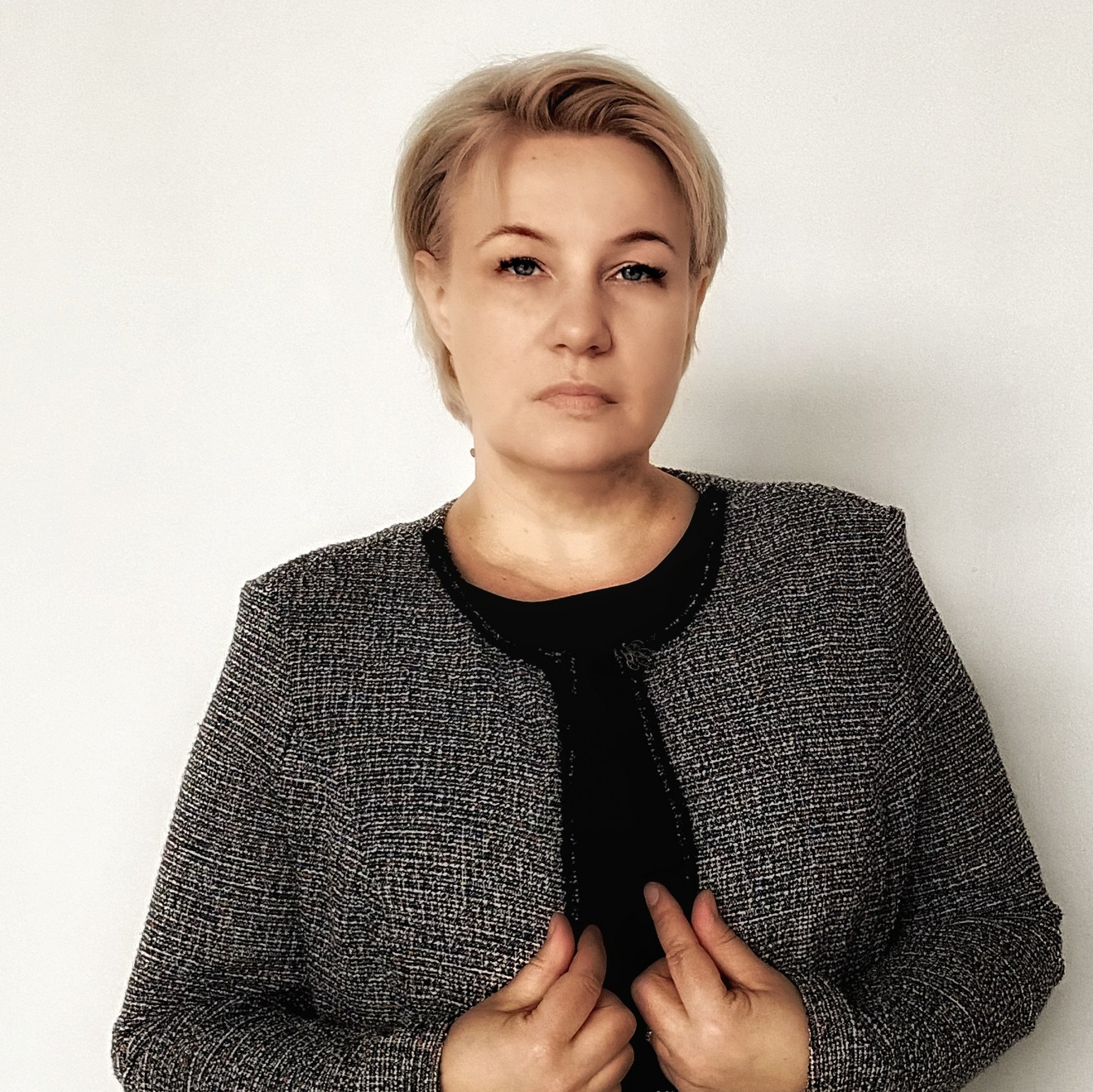 Jinsiy aloqa video Hindiston Semiz ayolning tukli mushuki