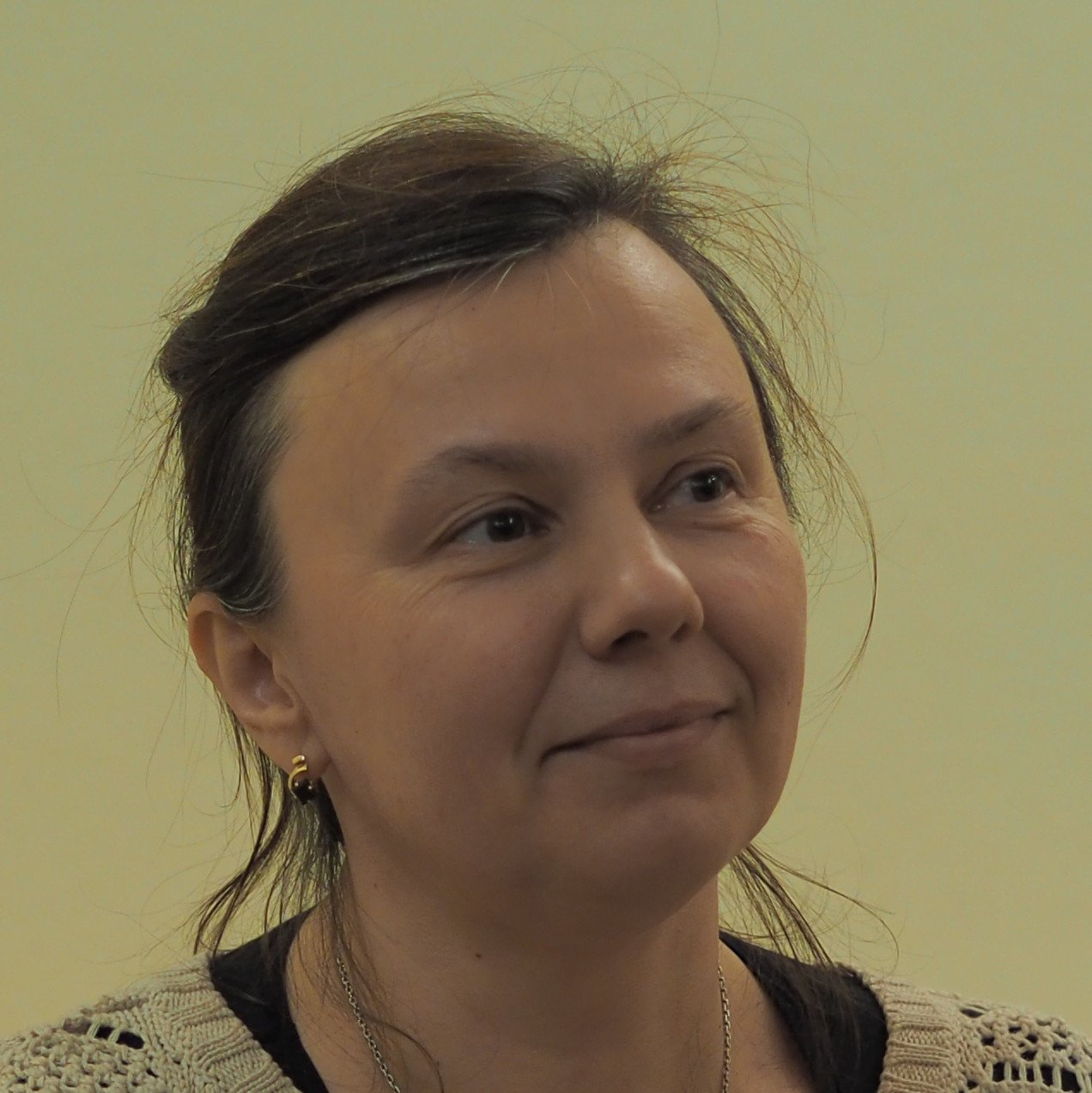 Yulia Zuk: Artist - Jose Art Gallery